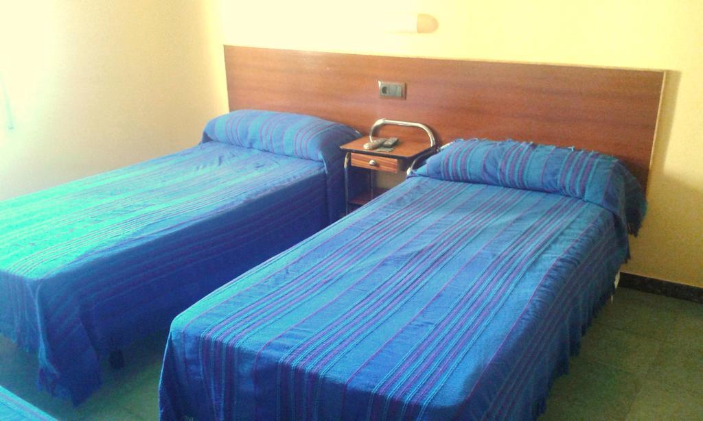 Hostal Urgell بالاغوار المظهر الخارجي الصورة