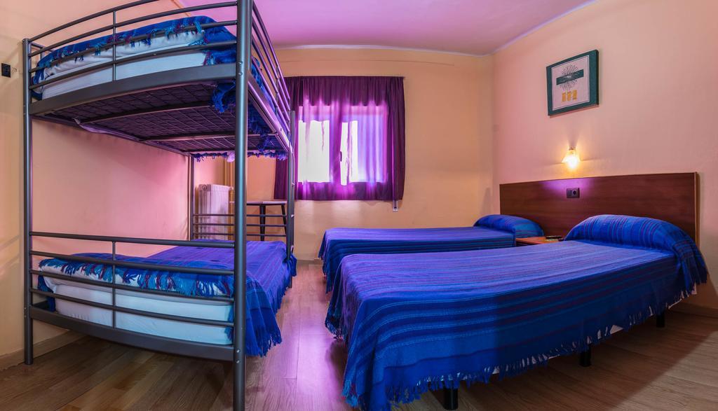 Hostal Urgell بالاغوار المظهر الخارجي الصورة