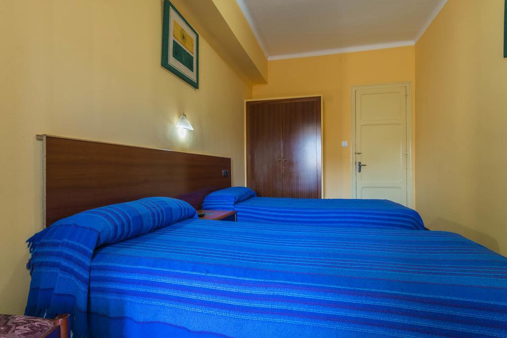 Hostal Urgell بالاغوار المظهر الخارجي الصورة