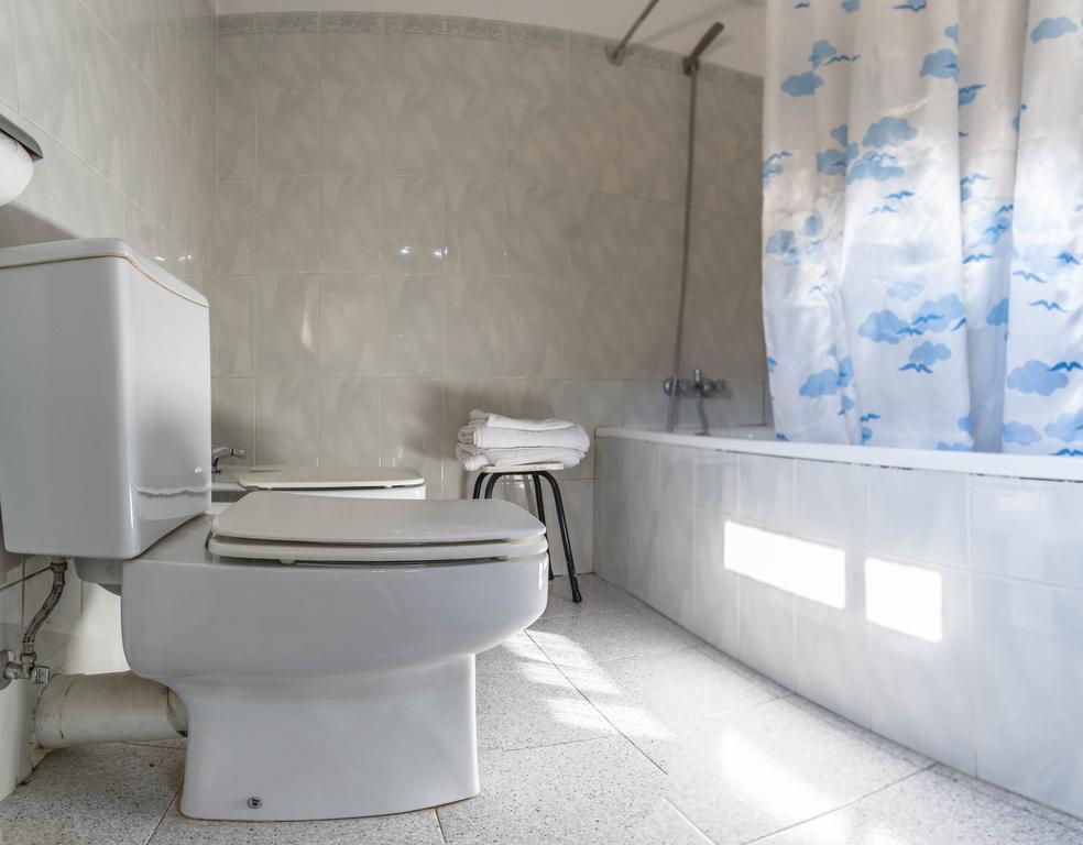 Hostal Urgell بالاغوار المظهر الخارجي الصورة