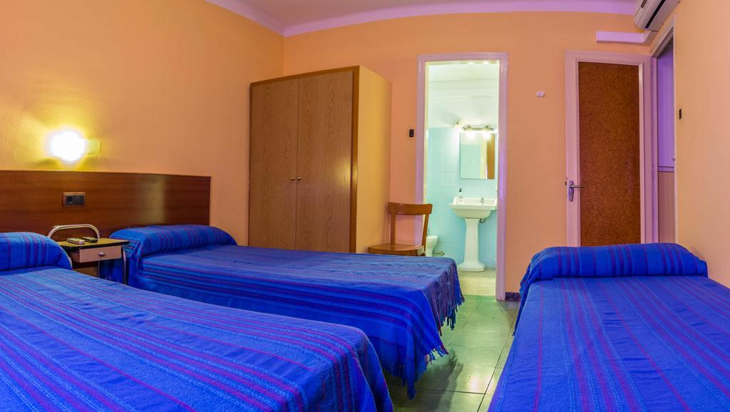 Hostal Urgell بالاغوار المظهر الخارجي الصورة